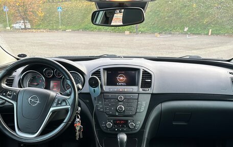 Opel Insignia II рестайлинг, 2011 год, 800 000 рублей, 8 фотография