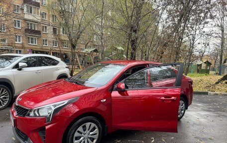 KIA Rio IV, 2021 год, 1 750 000 рублей, 11 фотография