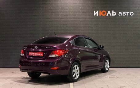 Hyundai Solaris II рестайлинг, 2012 год, 850 000 рублей, 5 фотография