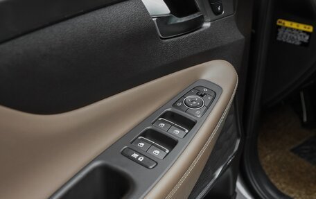 Hyundai Santa Fe IV, 2018 год, 3 145 000 рублей, 13 фотография