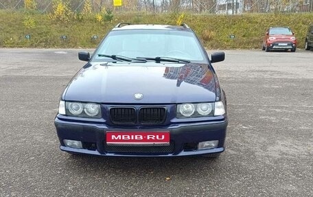 BMW 3 серия, 1997 год, 405 000 рублей, 1 фотография