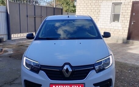 Renault Logan II, 2020 год, 640 000 рублей, 1 фотография