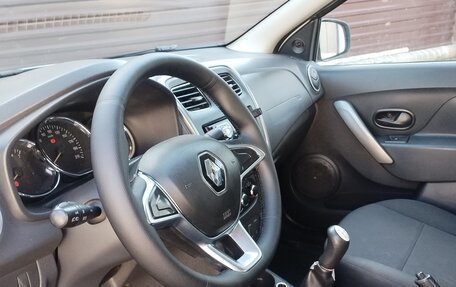 Renault Logan II, 2020 год, 640 000 рублей, 9 фотография