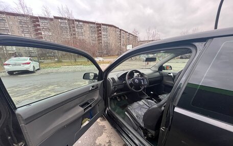 Volkswagen Polo IV рестайлинг, 2004 год, 220 000 рублей, 6 фотография