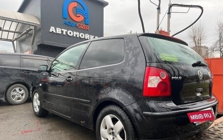 Volkswagen Polo IV рестайлинг, 2004 год, 220 000 рублей, 3 фотография