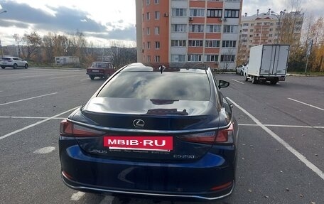 Lexus ES VII, 2019 год, 5 100 000 рублей, 10 фотография