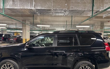 Toyota Land Cruiser Prado 150 рестайлинг 2, 2018 год, 5 300 000 рублей, 4 фотография