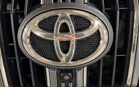 Toyota Land Cruiser Prado 150 рестайлинг 2, 2018 год, 5 300 000 рублей, 14 фотография