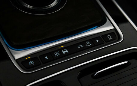 Jaguar XF II, 2016 год, 2 100 000 рублей, 22 фотография