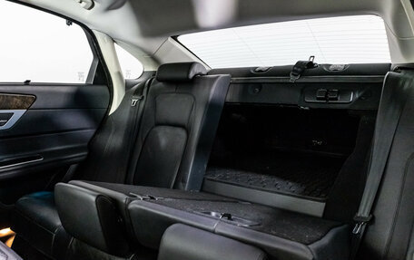 Jaguar XF II, 2016 год, 2 100 000 рублей, 29 фотография