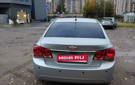 Chevrolet Cruze II, 2011 год, 695 000 рублей, 5 фотография