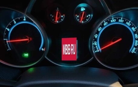 Chevrolet Cruze II, 2011 год, 695 000 рублей, 13 фотография