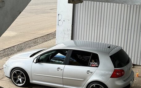 Volkswagen Golf V, 2006 год, 800 000 рублей, 6 фотография