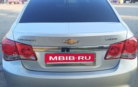 Chevrolet Cruze II, 2014 год, 700 000 рублей, 2 фотография