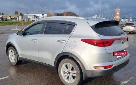 KIA Sportage IV рестайлинг, 2018 год, 1 800 000 рублей, 4 фотография