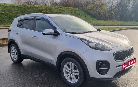 KIA Sportage IV рестайлинг, 2018 год, 1 800 000 рублей, 6 фотография