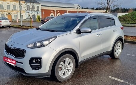 KIA Sportage IV рестайлинг, 2018 год, 1 800 000 рублей, 7 фотография