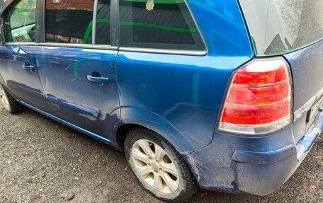 Opel Zafira B, 2007 год, 400 000 рублей, 4 фотография