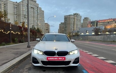 BMW 3 серия, 2019 год, 2 350 000 рублей, 2 фотография