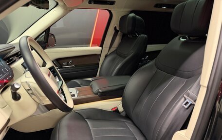 Land Rover Range Rover IV рестайлинг, 2023 год, 25 000 000 рублей, 5 фотография