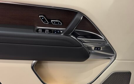 Land Rover Range Rover IV рестайлинг, 2023 год, 25 000 000 рублей, 13 фотография