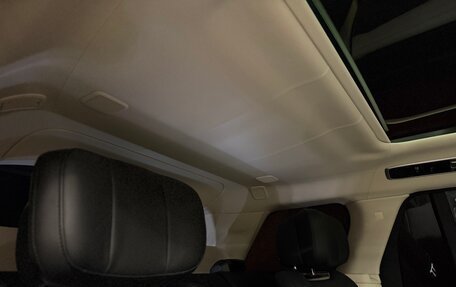 Land Rover Range Rover IV рестайлинг, 2023 год, 25 000 000 рублей, 20 фотография