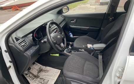 KIA Rio III рестайлинг, 2011 год, 885 000 рублей, 15 фотография