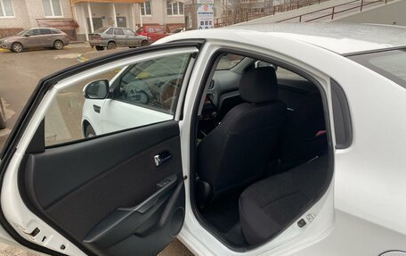 KIA Rio III рестайлинг, 2011 год, 885 000 рублей, 10 фотография