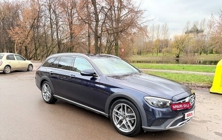 Mercedes-Benz E-Класс, 2021 год, 5 150 000 рублей, 15 фотография