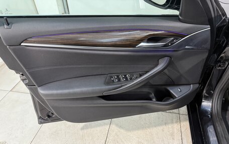 BMW 5 серия, 2019 год, 2 299 800 рублей, 7 фотография