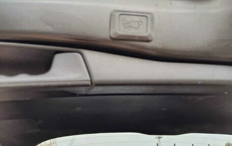 Toyota RAV4, 2021 год, 2 580 000 рублей, 6 фотография