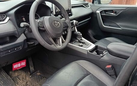 Toyota RAV4, 2021 год, 2 580 000 рублей, 8 фотография