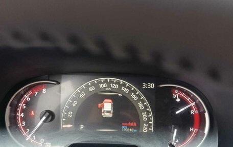 Toyota RAV4, 2021 год, 2 580 000 рублей, 11 фотография