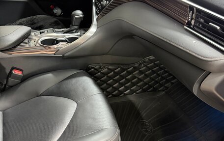 Toyota Camry, 2020 год, 3 200 000 рублей, 11 фотография