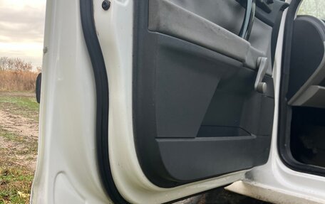 Volkswagen Polo IV рестайлинг, 2004 год, 310 000 рублей, 11 фотография