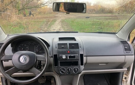 Volkswagen Polo IV рестайлинг, 2004 год, 310 000 рублей, 10 фотография