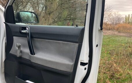 Volkswagen Polo IV рестайлинг, 2004 год, 310 000 рублей, 15 фотография