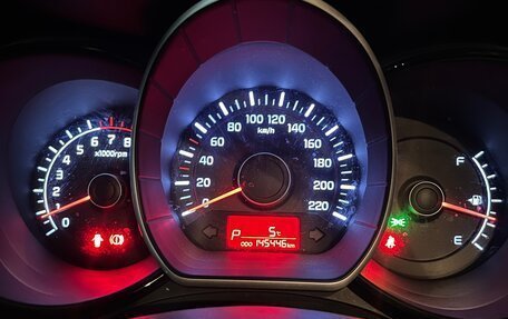 KIA Rio III рестайлинг, 2015 год, 700 000 рублей, 15 фотография