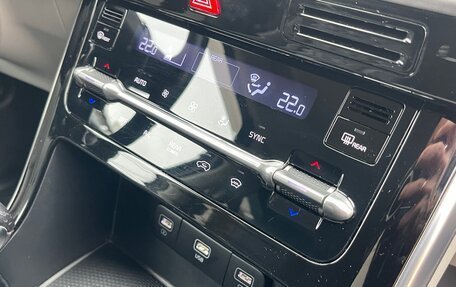 KIA Carnival, 2021 год, 3 950 000 рублей, 18 фотография