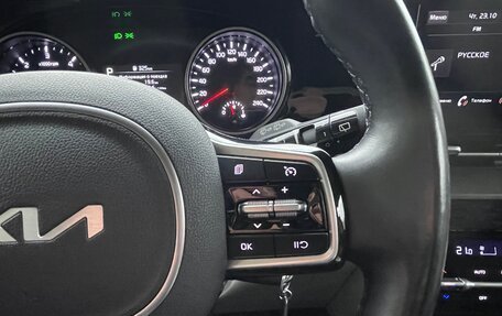 KIA Carnival, 2021 год, 3 950 000 рублей, 27 фотография