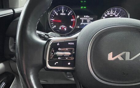 KIA Carnival, 2021 год, 3 950 000 рублей, 26 фотография