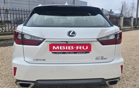 Lexus RX IV рестайлинг, 2019 год, 4 455 000 рублей, 5 фотография