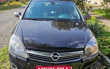 Opel Astra H, 2008 год, 670 000 рублей, 2 фотография