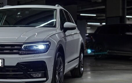Volkswagen Tiguan II, 2018 год, 3 300 000 рублей, 2 фотография