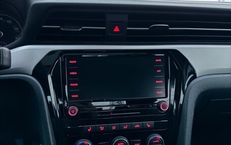 Volkswagen Passat B8 рестайлинг, 2020 год, 2 100 000 рублей, 10 фотография