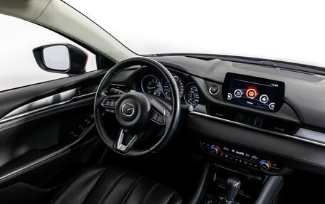 Mazda 6, 2020 год, 2 899 000 рублей, 17 фотография