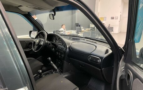 Chevrolet Niva I рестайлинг, 2017 год, 599 000 рублей, 12 фотография