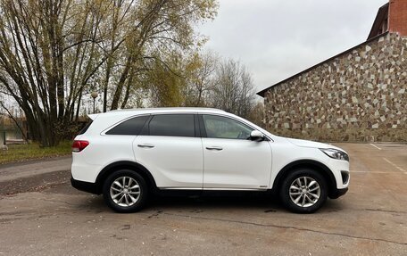 KIA Sorento III Prime рестайлинг, 2017 год, 2 100 000 рублей, 4 фотография