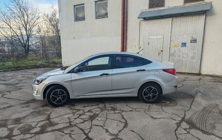 Hyundai Solaris II рестайлинг, 2016 год, 750 000 рублей, 5 фотография