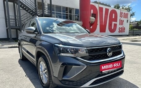 Volkswagen Taos, 2021 год, 3 000 000 рублей, 3 фотография